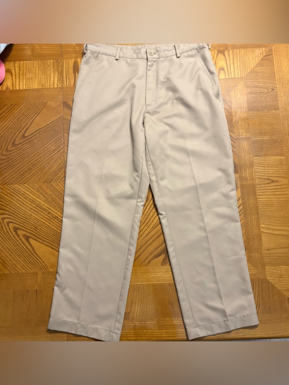 Nike Golf Dri-FIT Flat Front Tan Pants Men’s Size 32 x 27.5